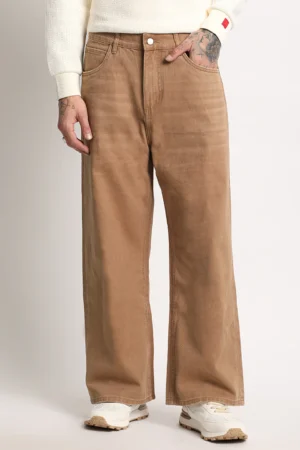 Men Brown Solid Mid Rise Straight Fit Jean